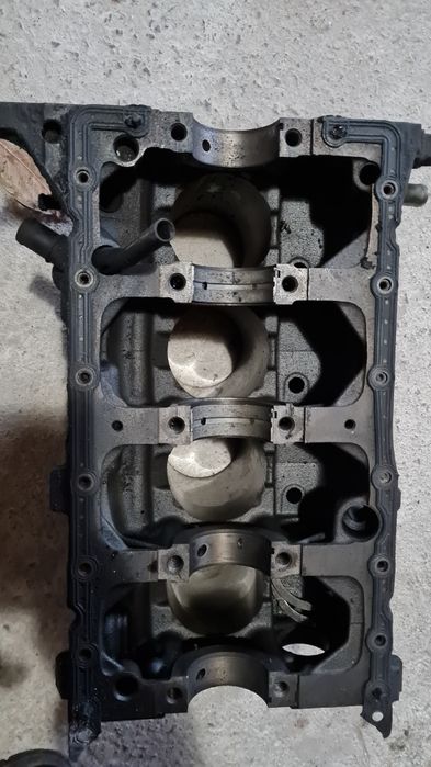 Блок Ford connect или Focus II