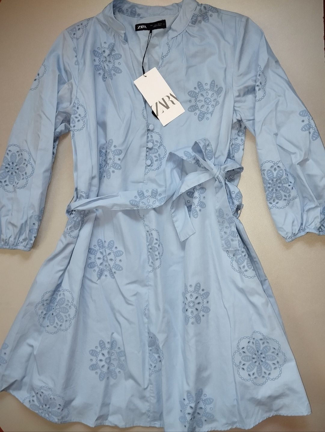 Сукня з вишивкою, святкова сукня Zara M