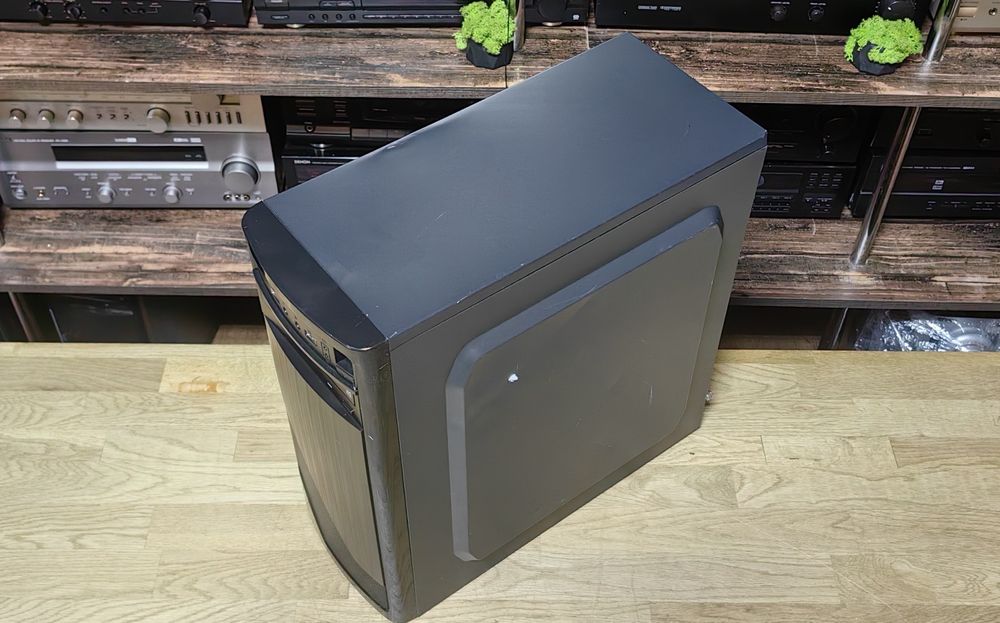 Комп'ютер i7-930/Ram 8Gb/HDD No/Video 0.5Gb