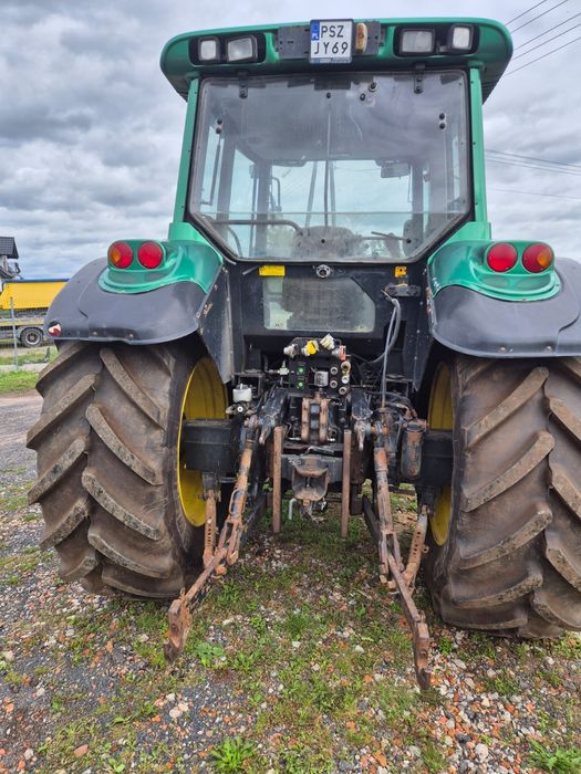 Ciągnik Valtra T140