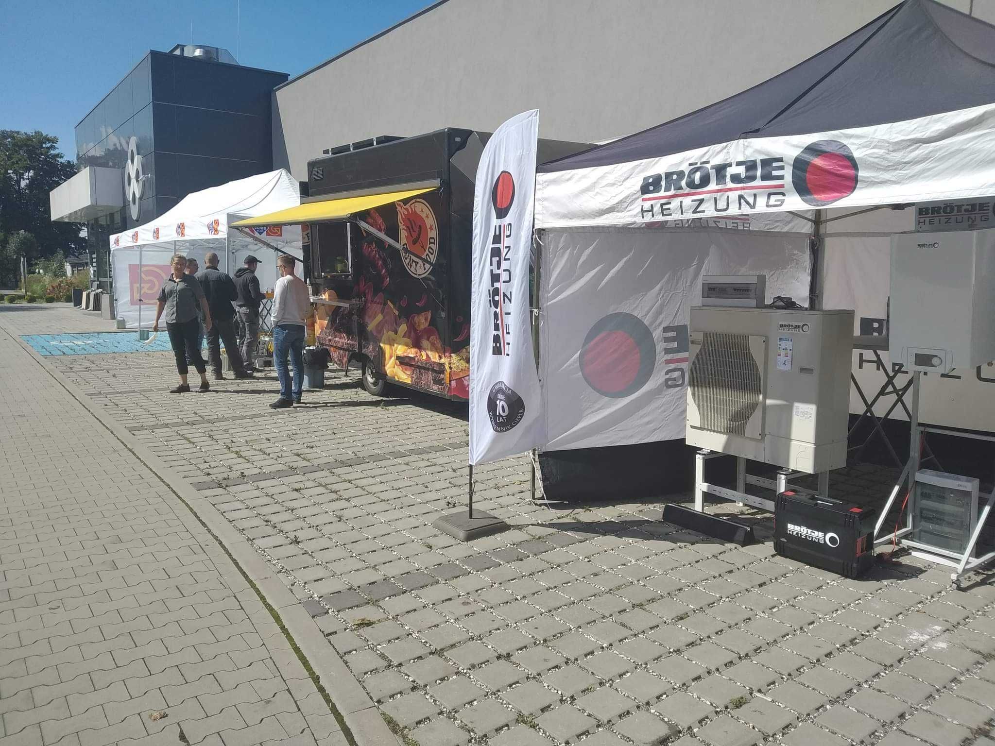 Food truck obsługa imprez okolicznościowych firmowych eventów