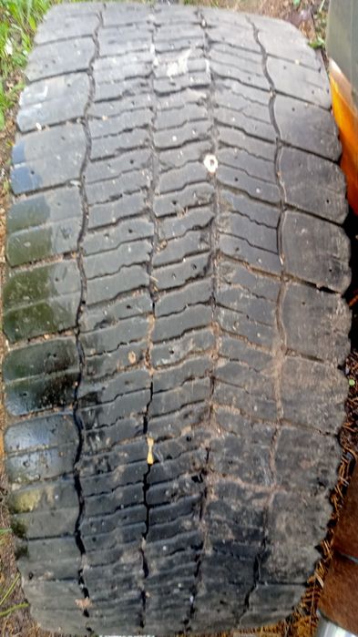 Шина 295/60 R22.5 Michelin