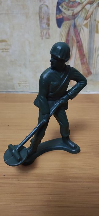 Фігурки, солдатики