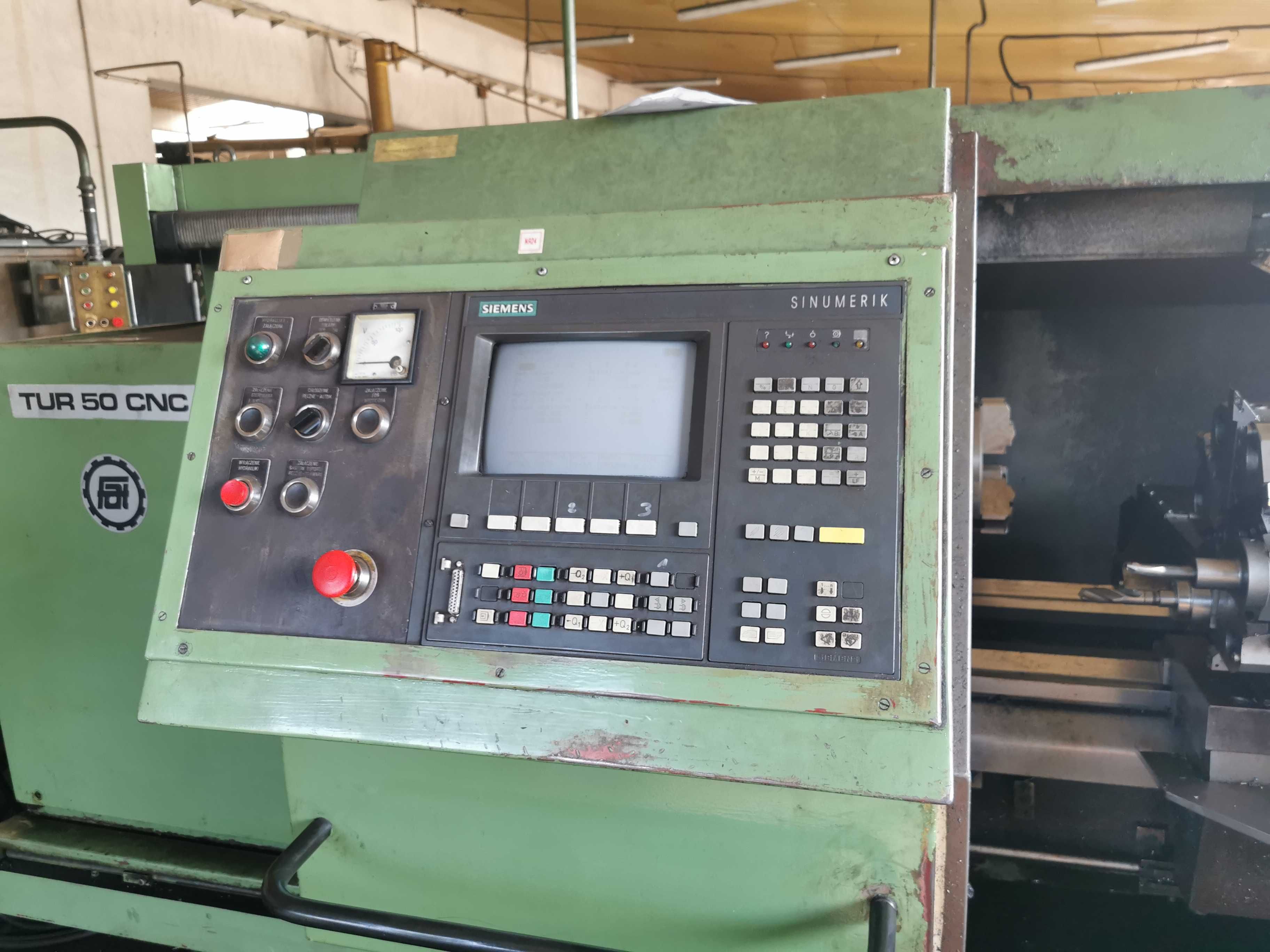 Tokarka TUR 50CNC
