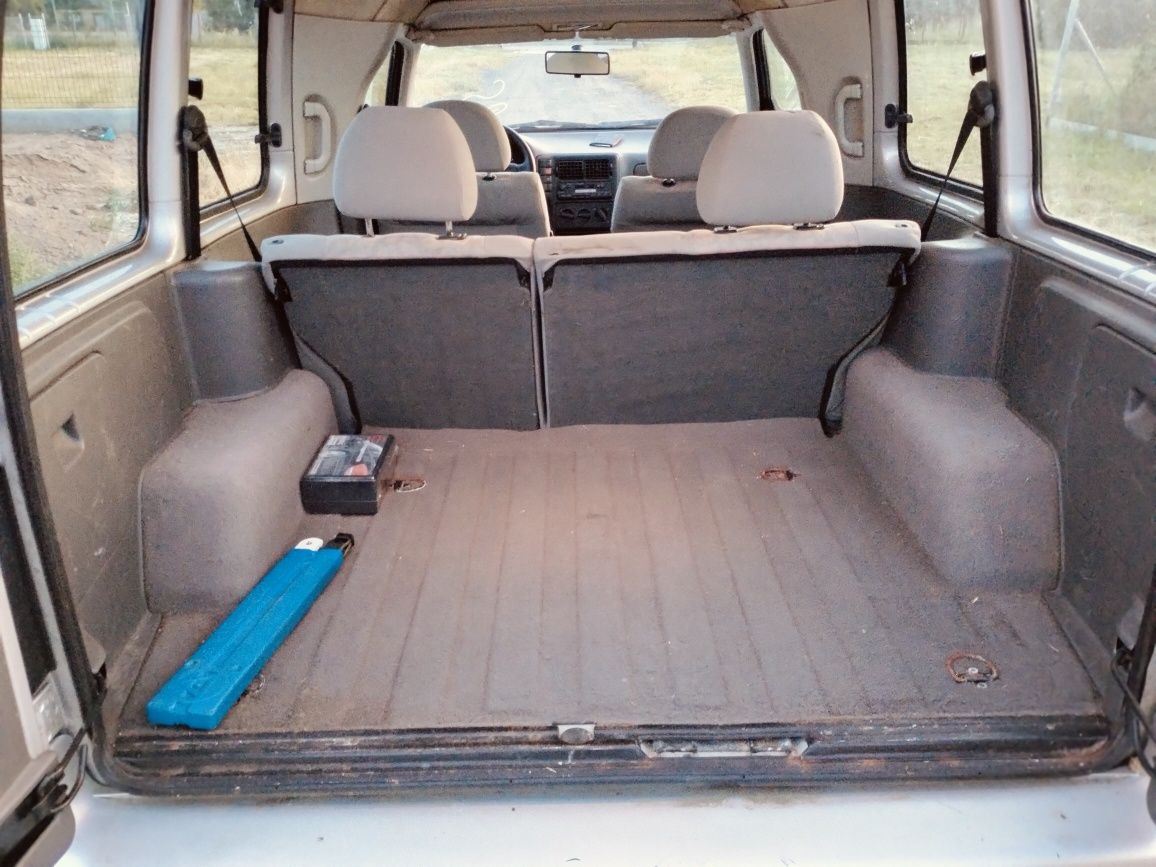 VW caddy family 1.4 niski przebieg złombol rajd