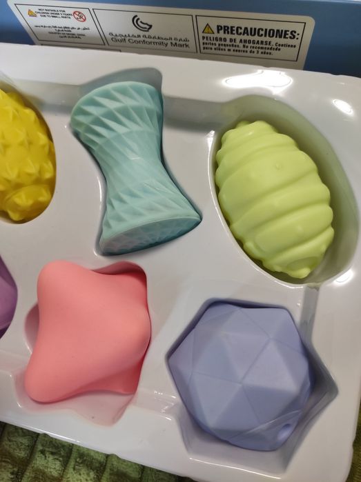 Набір тактильних іграшок сенсорні м'ячики для масажу купання