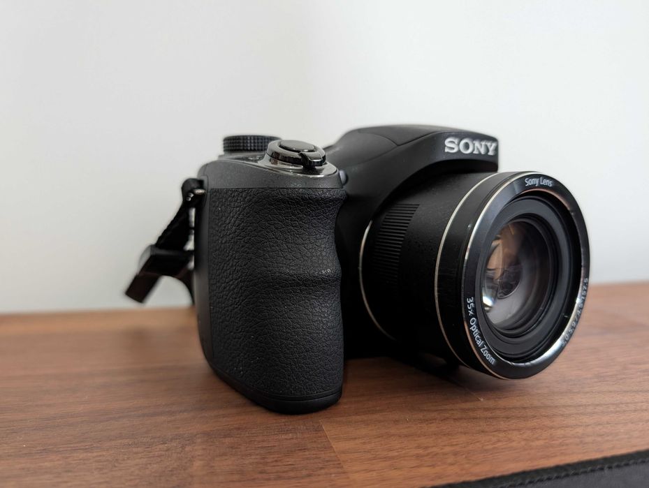 Sony Cyber-shot DSC-H300 - bolsa + cartão SanDisk 16GB