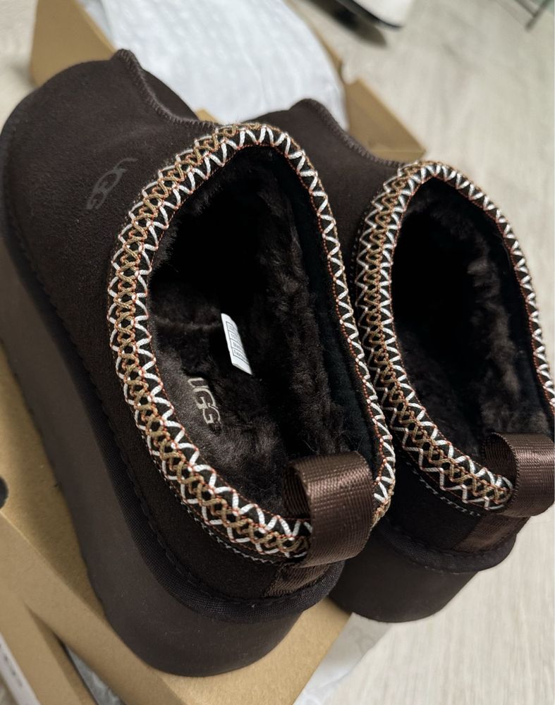 Продам Ugg tazz в шоколадному кольрі
