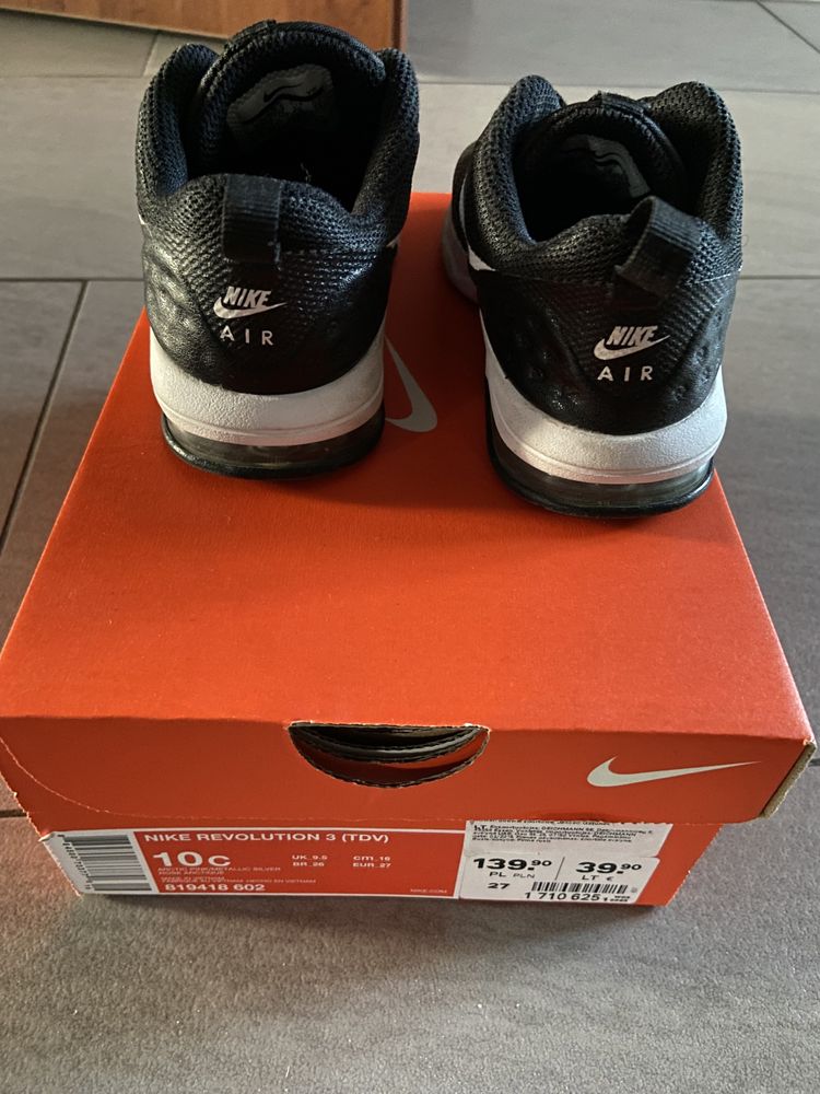 Nike Air rozm 26, stopa 15cm