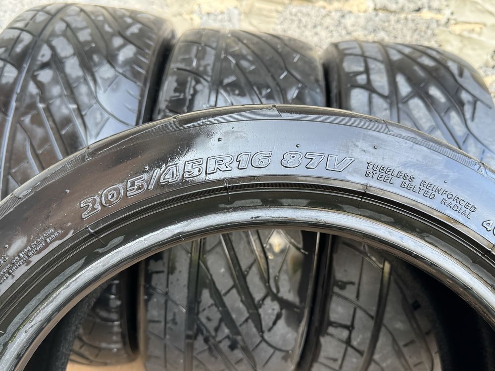 Yokohama Parada Spec2 semi slick 205/45 R16 87V