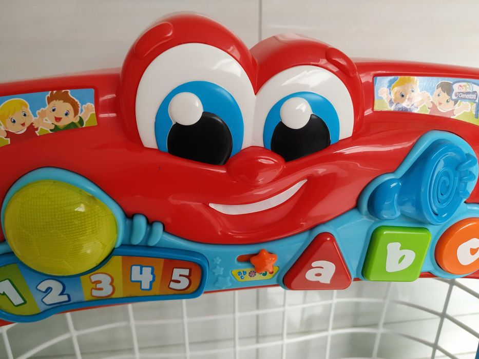 interaktywna bramka do gry w piłkę