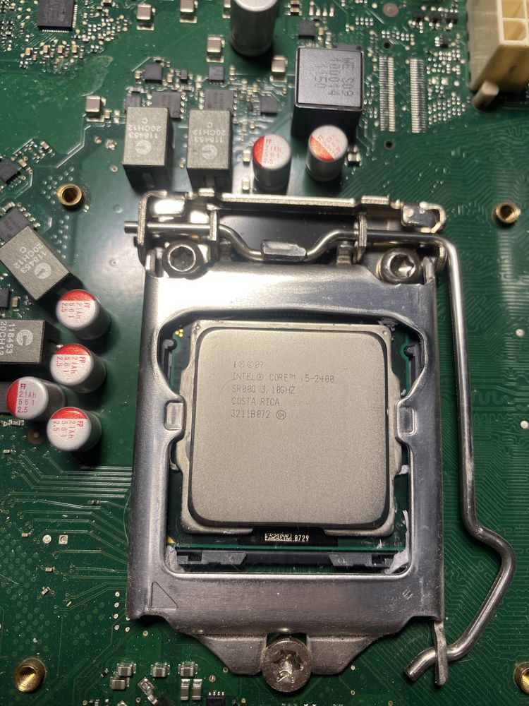 Комплектующие ПК Fujitsu D3161-A12 GS 1 (i5-2400, 8GB DDR3, кулер EKL)