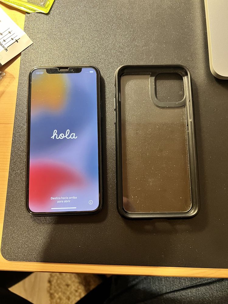 iPhone 11 Pro 64 GB w stanie idealnym