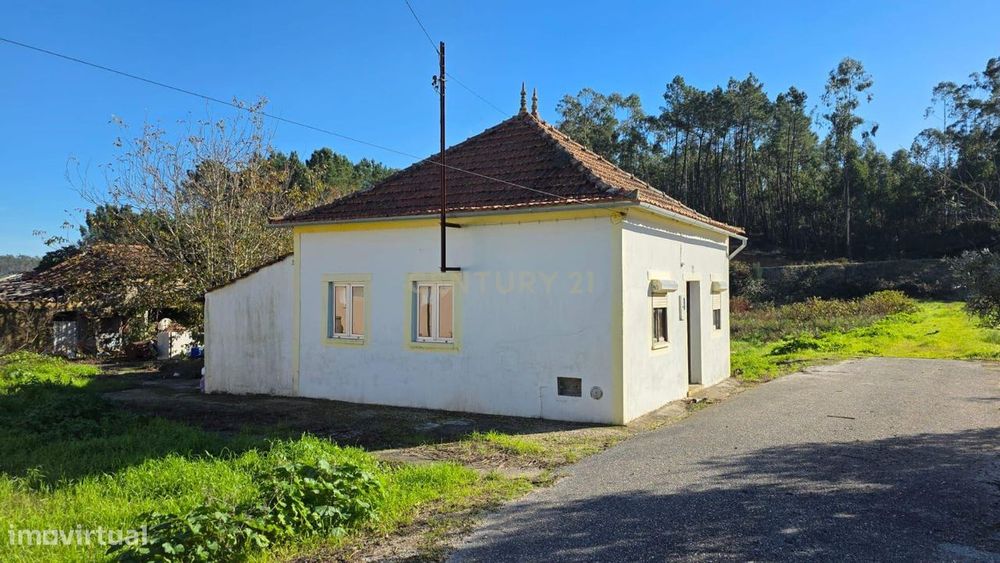 Casa Antiga em Albergaria dos Doze, Pombal