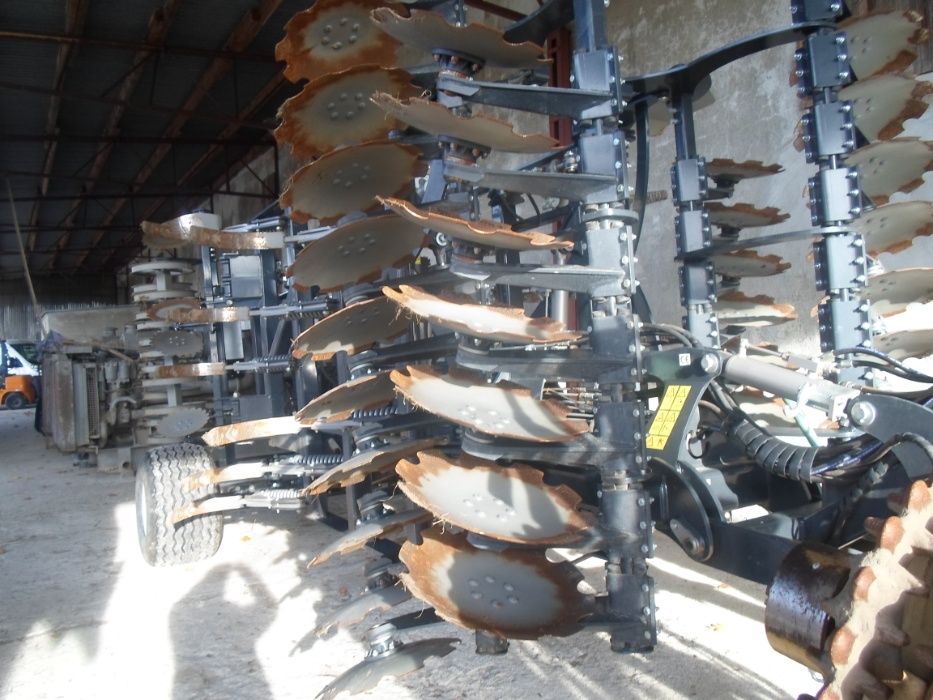Agregat BWH Agro Tom 4,2 m wielozadaniowy