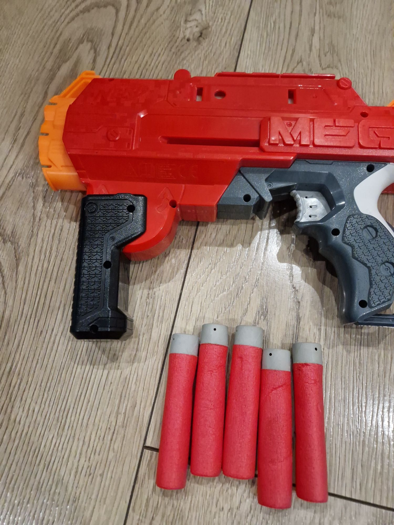 Pistolet NERF na