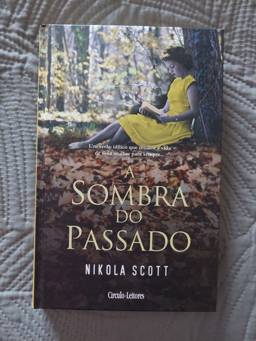 A Sombra do Passado - Nikola Scott