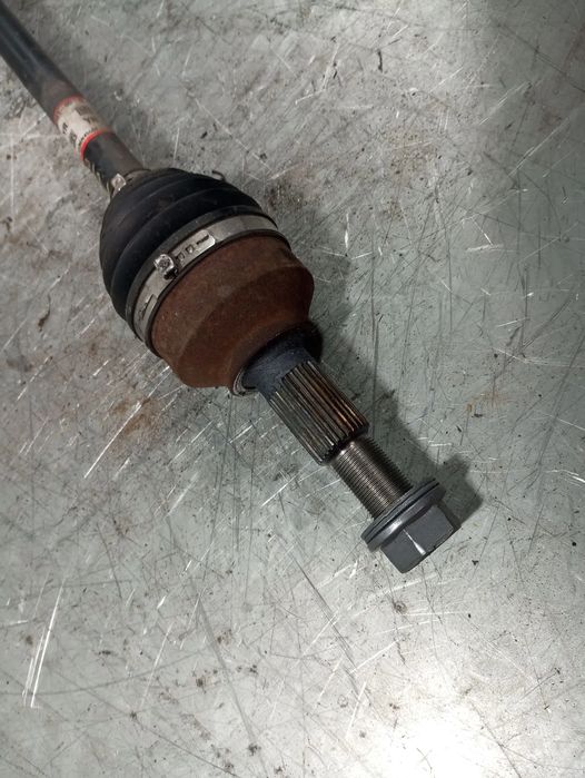 Transmissão trás direita TESLA Model Y (5YJY)