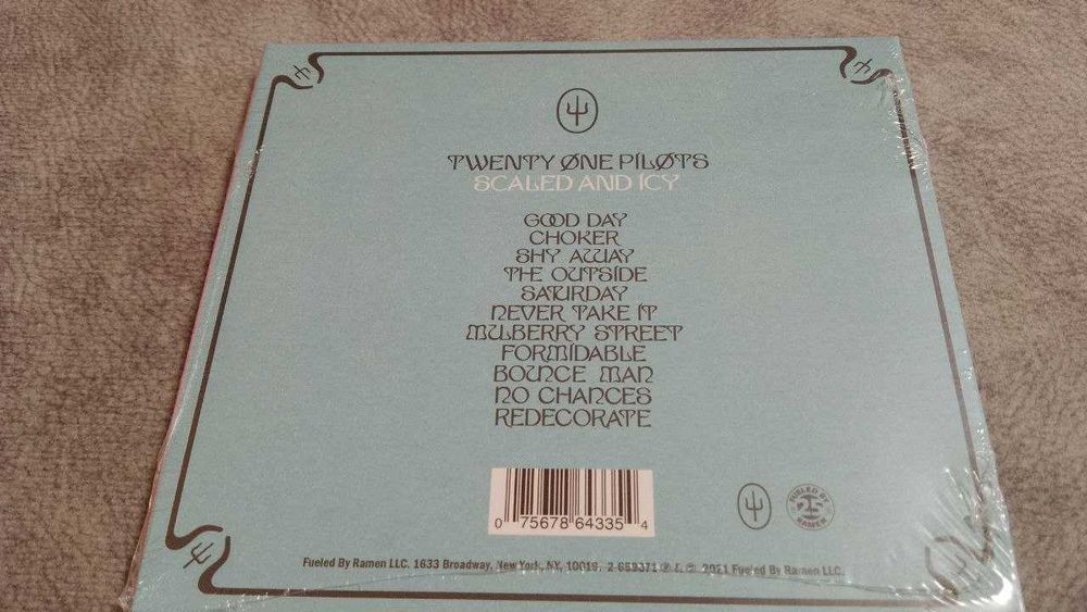 twenty one pilots - scaled and icy. запечатанный американский cd