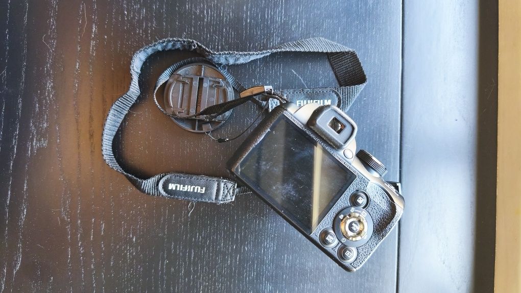 Camera Fujifilm Finepix S4300