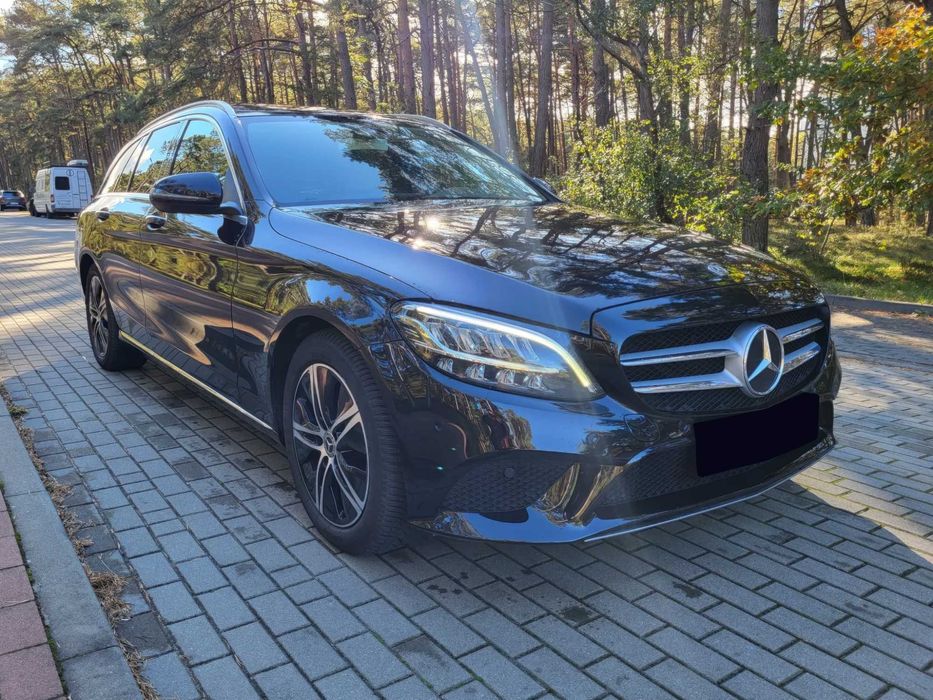 Mercedes-Benz C-Class C 300      2019