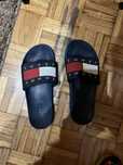Chinelos tomy jeans quase novos