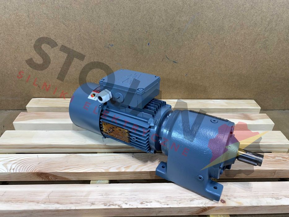 motoreduktor / przekładnia 0,55kW 178obr. 3fazowy HAMULEC SEW używany
