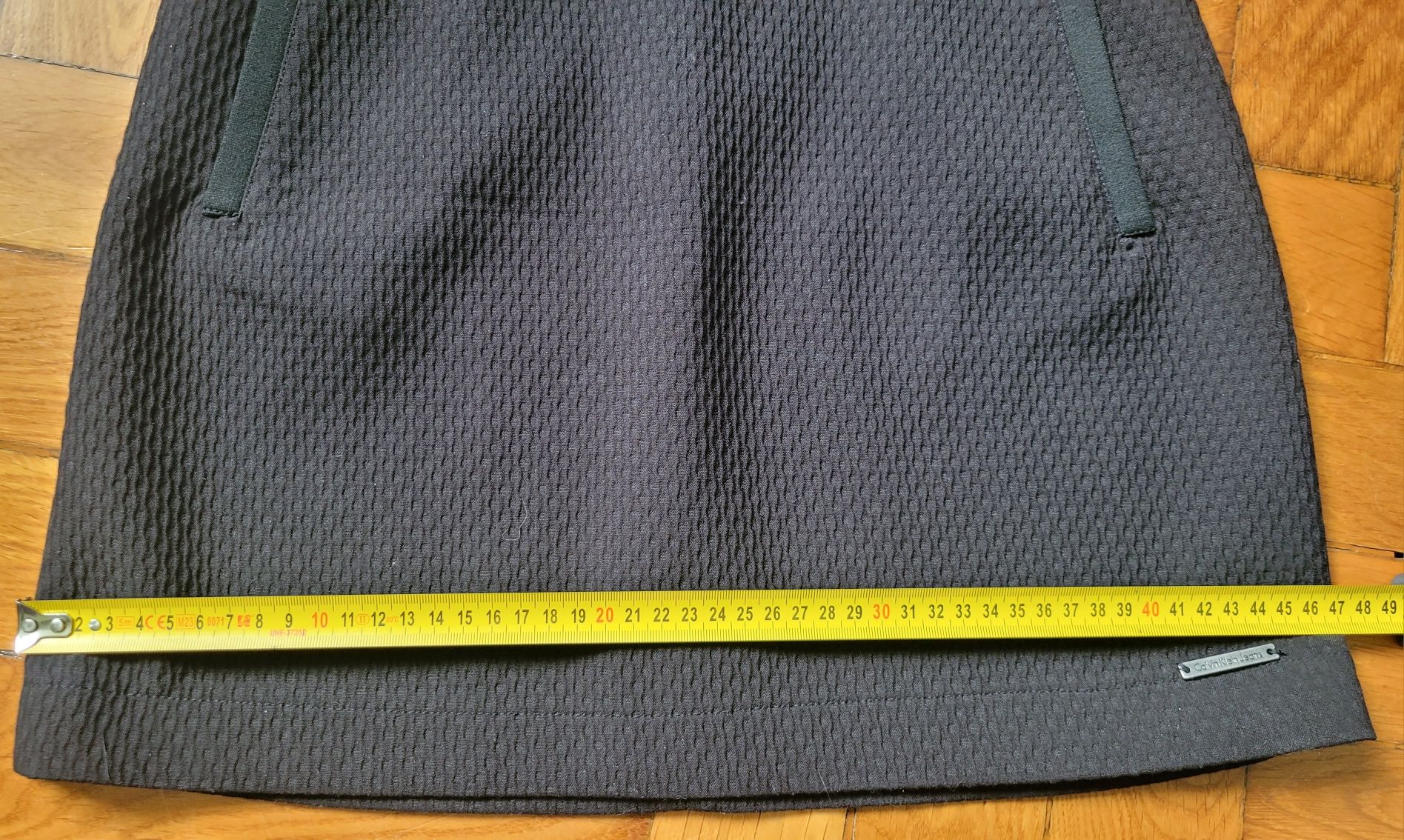 Czarna spódniczka Calvin Klein Jeans