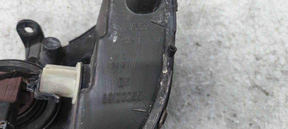 Opel Zafira A Lampa Reflektor Prawa Przednia Prawy Przedni PP