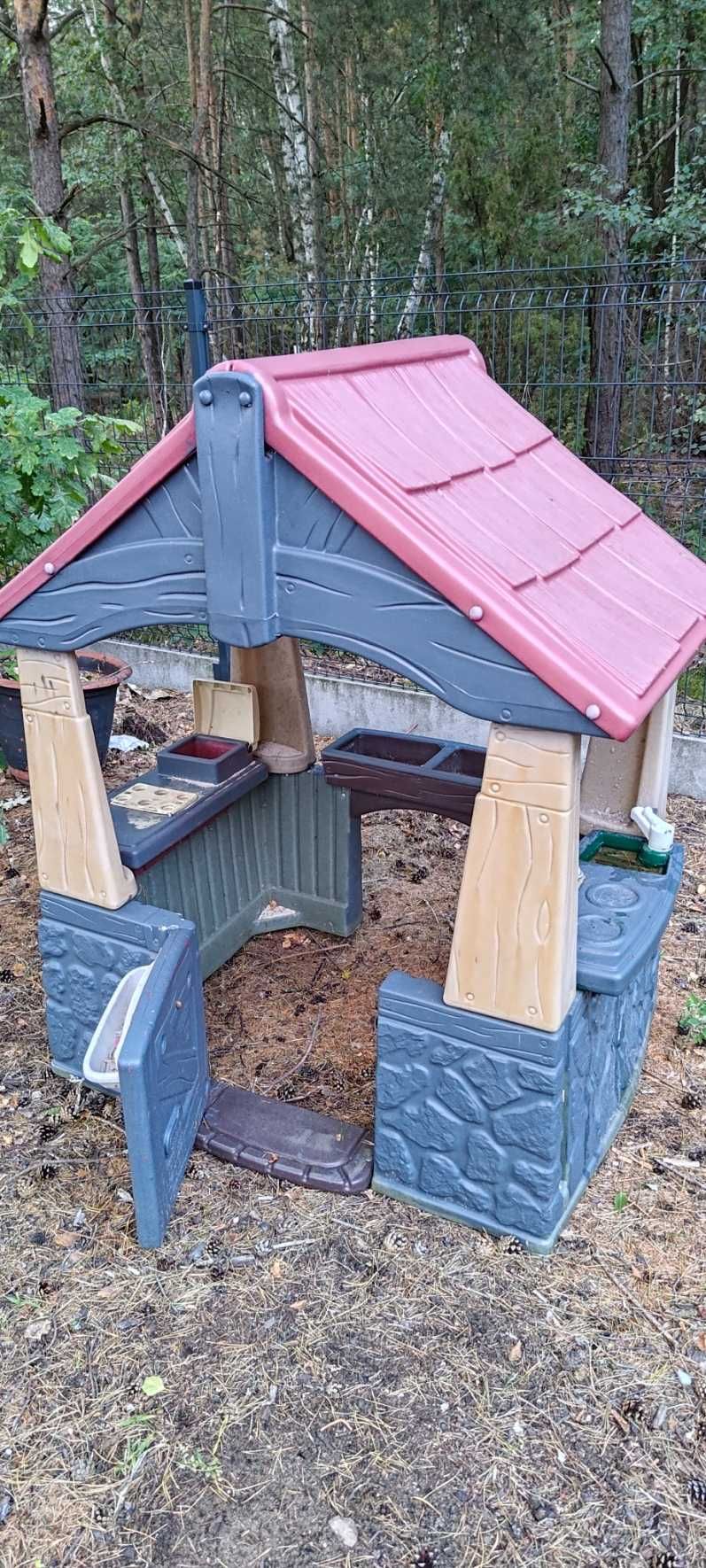 Domek dziecięcy Little Tikes + piaskownica + zjeżdżalnia