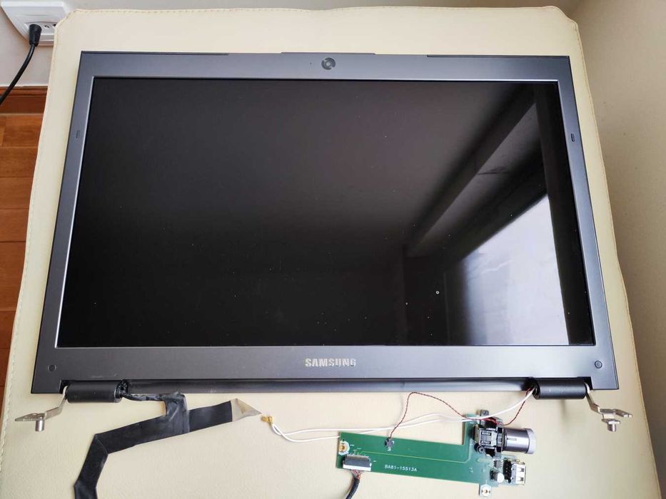 Ecrã para Portátil Samsung Series 7 Gamer NP700G7C – Excelente Estado