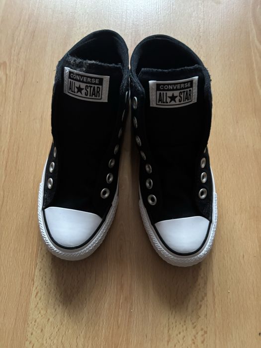 Nowe trapmki converse za 80 zl