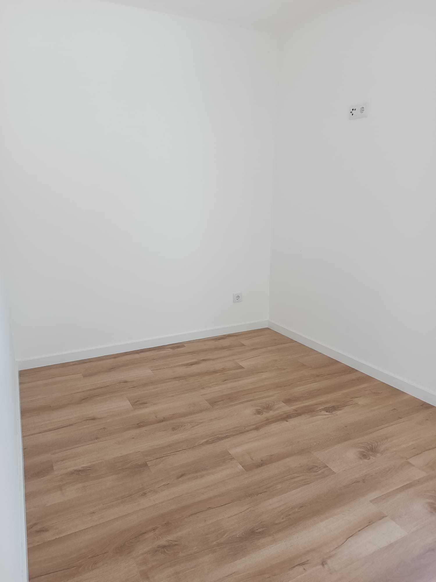 ARRENDO  APARTAMENTO   T  1