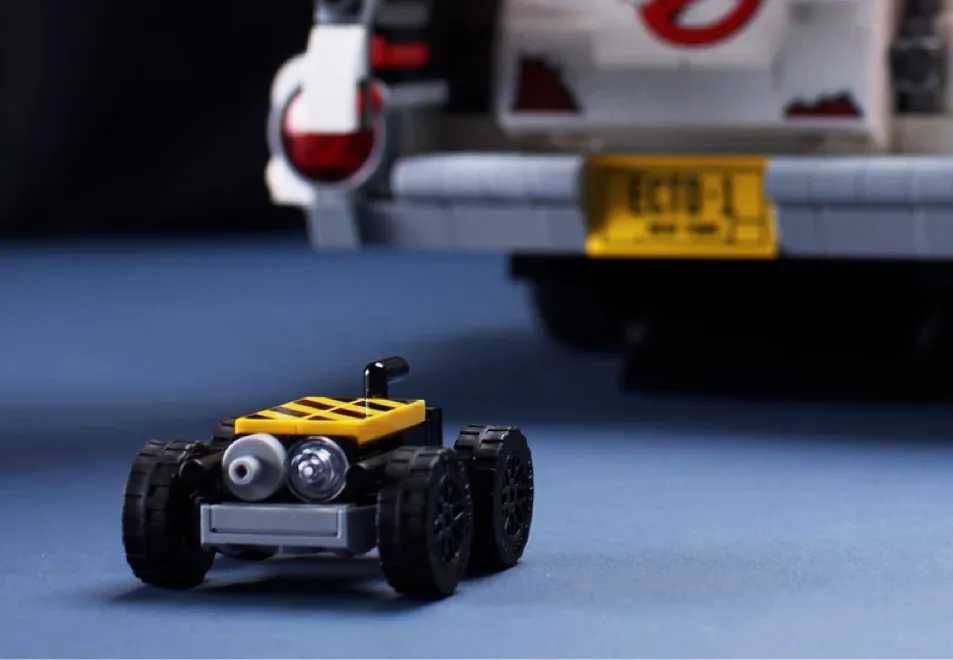 Конструктор Ghostbusters ECTO-1, 2352 деталей (10274)