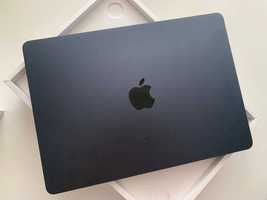 MacBook Air M2 2022. 16 GB. 256 GB