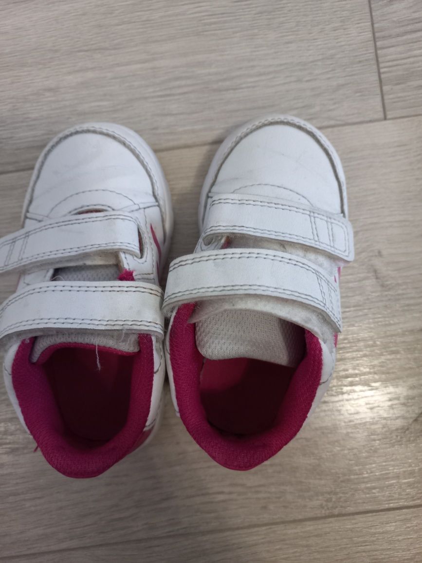 Buty Adidaski adidas r.22 dla dziewczynki