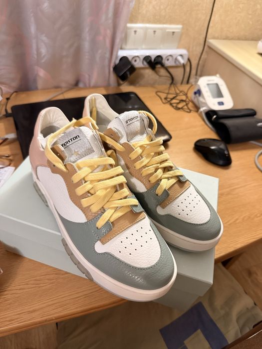 Кроссовки stocton 40 р оригинал