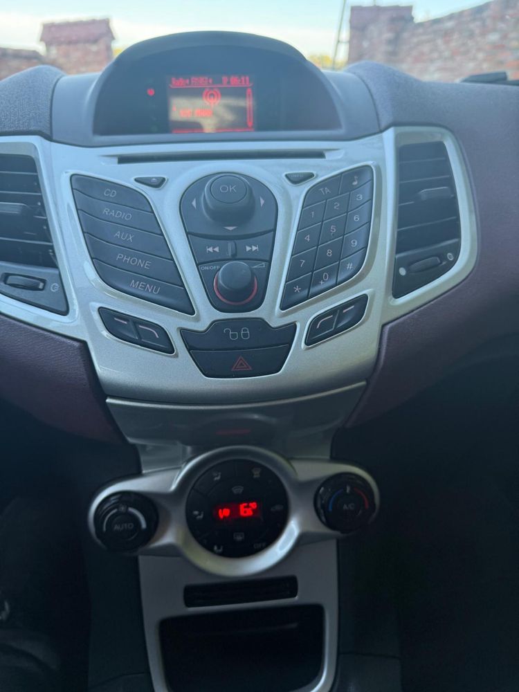 Fiesta Titanium climatronic