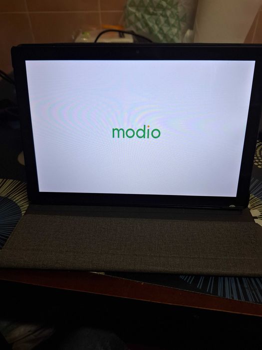 Tablet Modio usado e com teclado