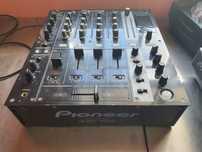 Pioneer djm700 dj