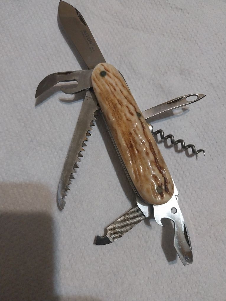 Nóż wielofunkcyjny aitor inox
