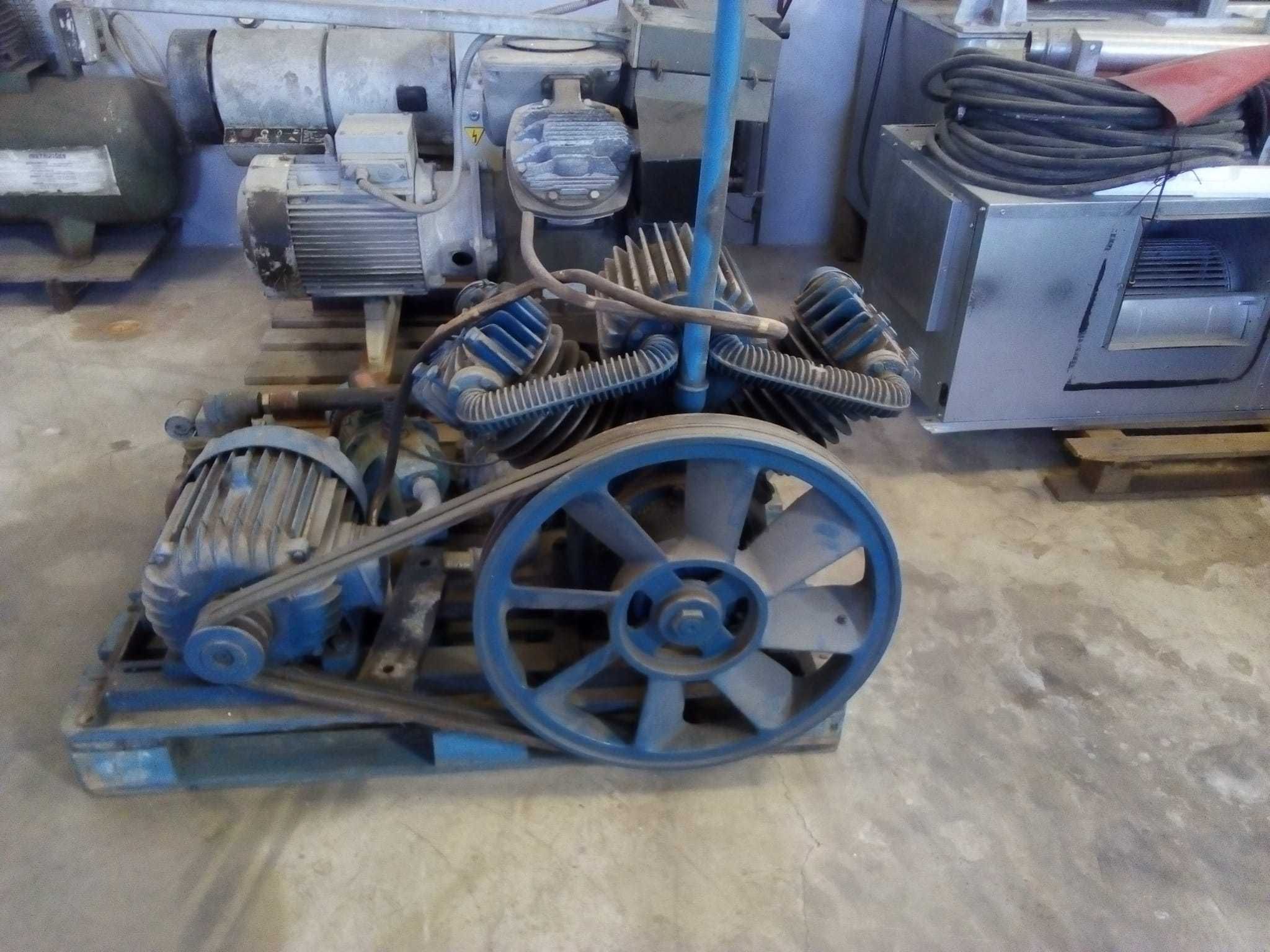 Compressor marca Einhell  500 L pouco uso