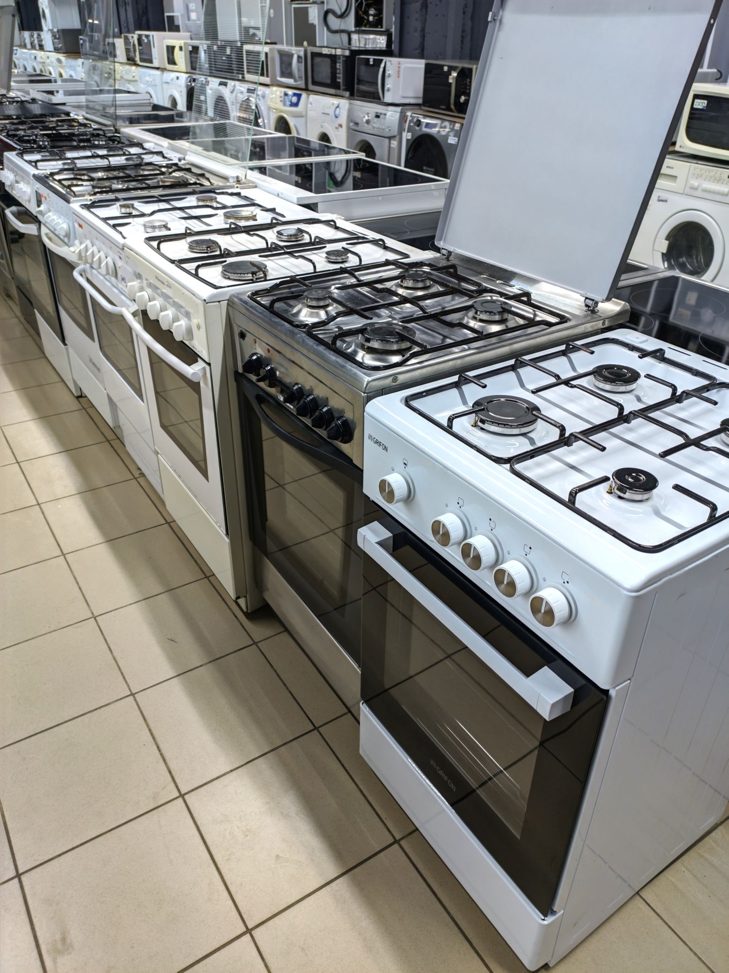 Пральна машина вертикального завантаження Electrolux EW6T4261 6кг