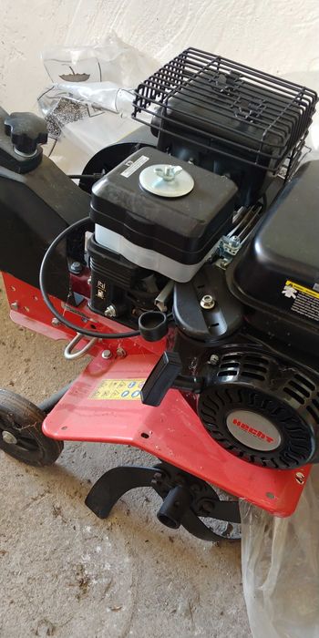 Glebogryzarka Hecht 795