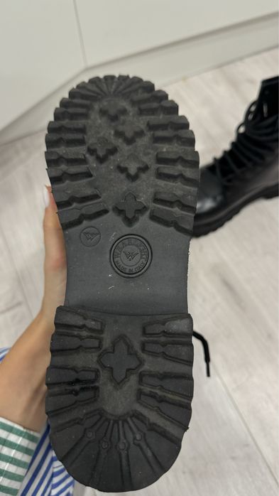 Чоботи ОРИГІНАЛЬНІ karl lagerfeld