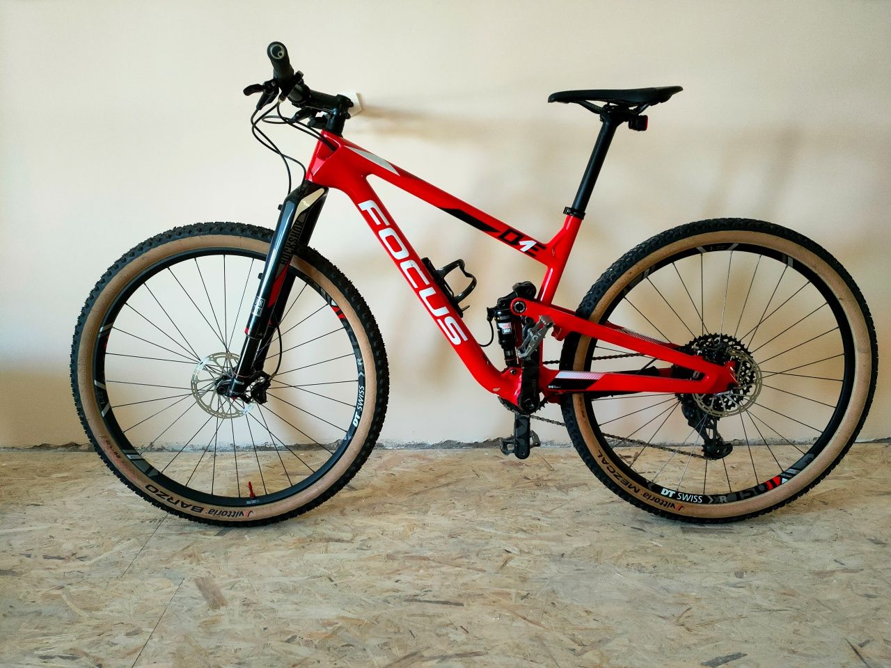 Focus O1E TEAM  one  xx1 axs carbon RS1