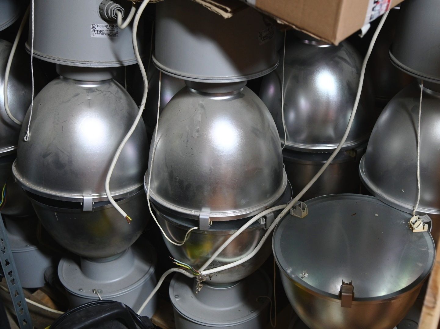 Lampy loftowe przemysłowe vintage włoskie metalowe.