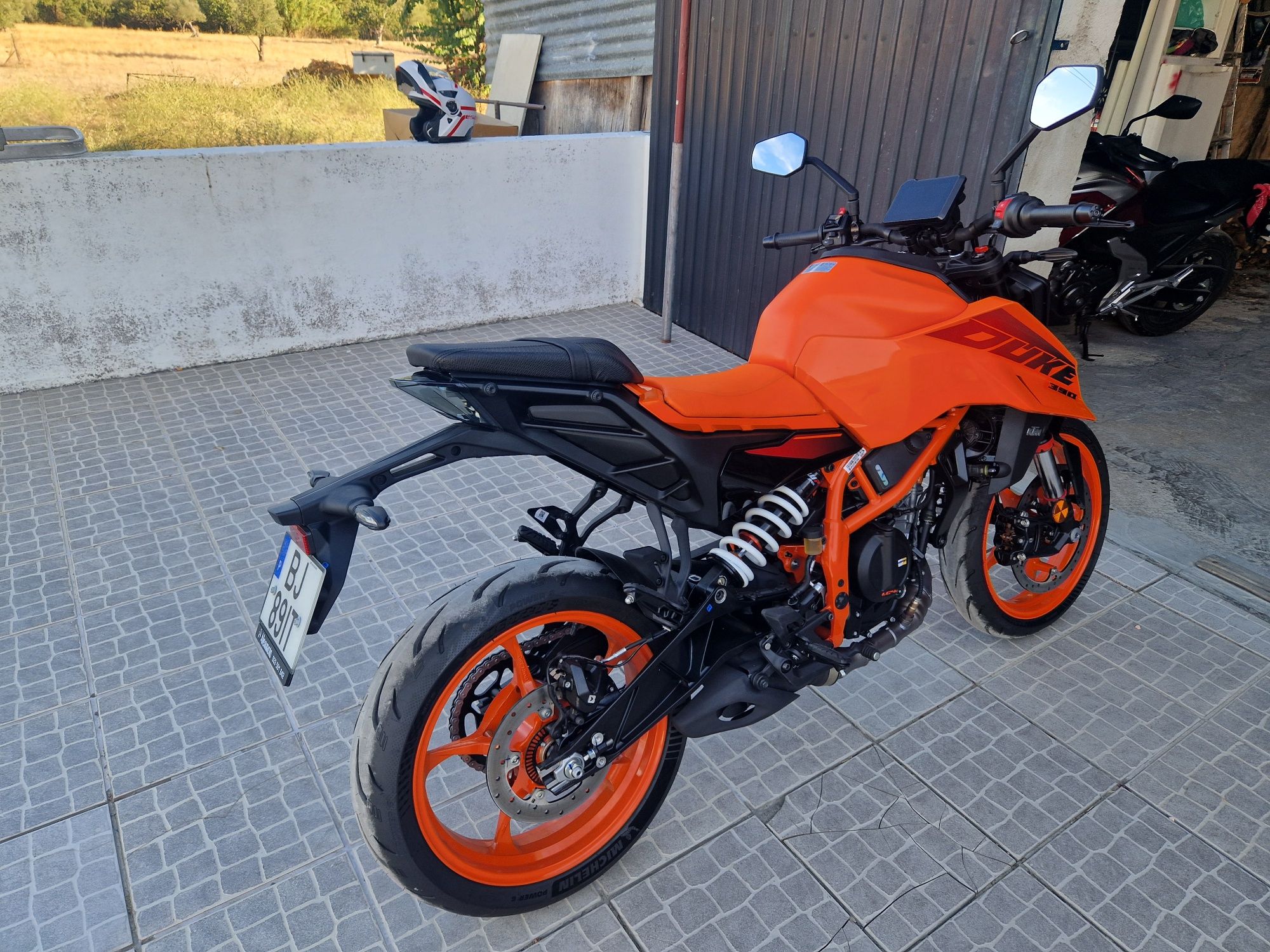KTM Duke 390 de 10/2024 como nova
Praticamente nova, com garantia e fa