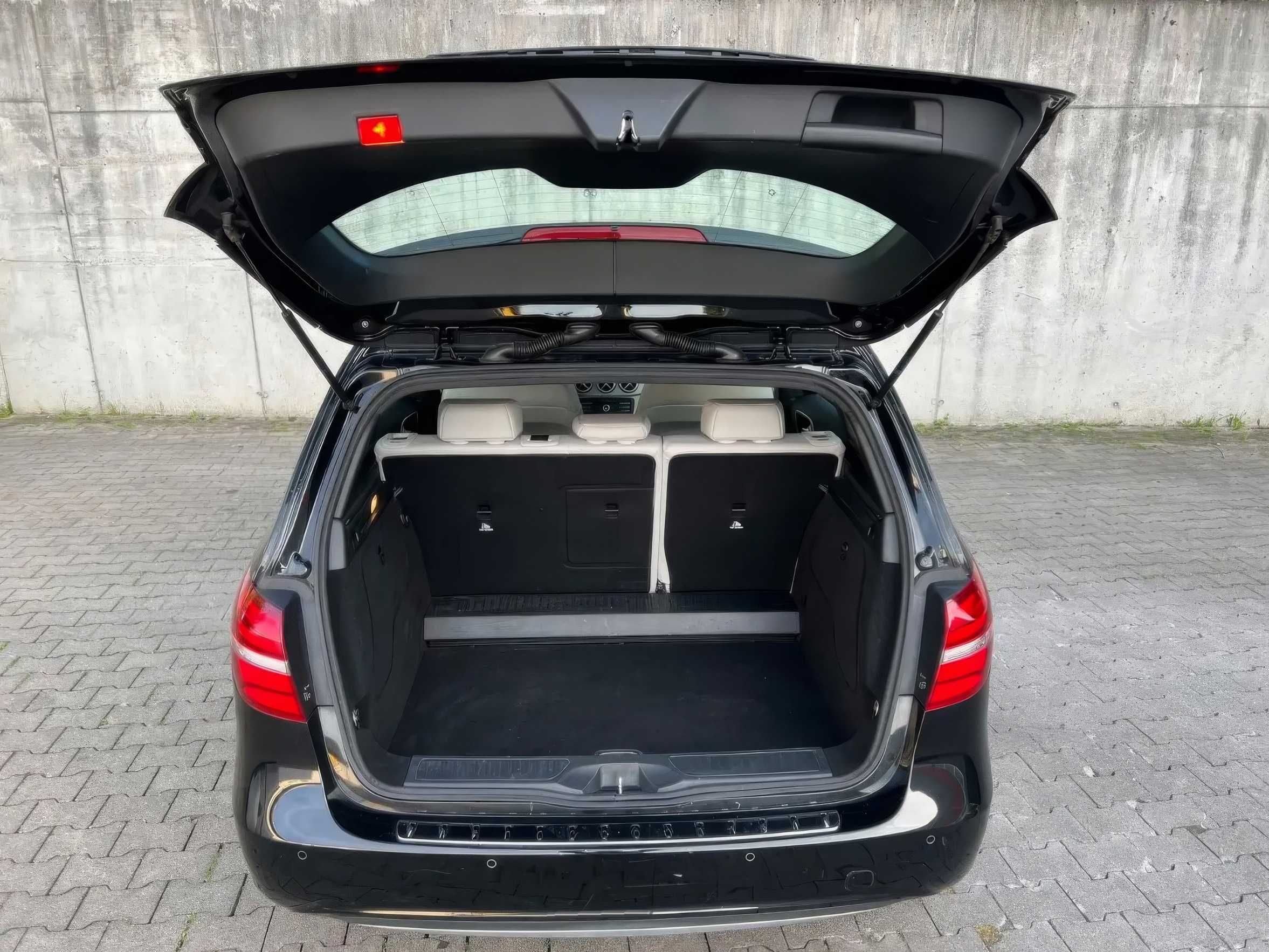 Mercedes-Benz B 200 2016