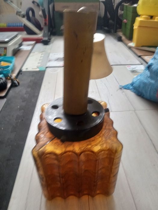 Lampa wisząca bursztyn prl